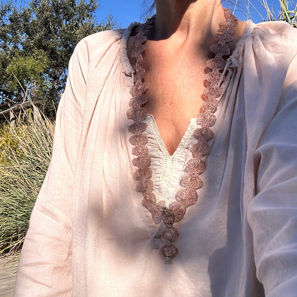 COLLAR ENCAJE NUDE