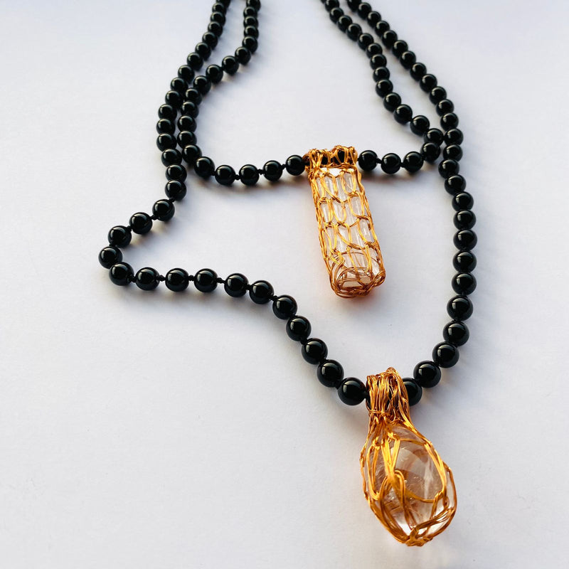 COLLIER -TALISMAN DODECAHEDRO ROUGE