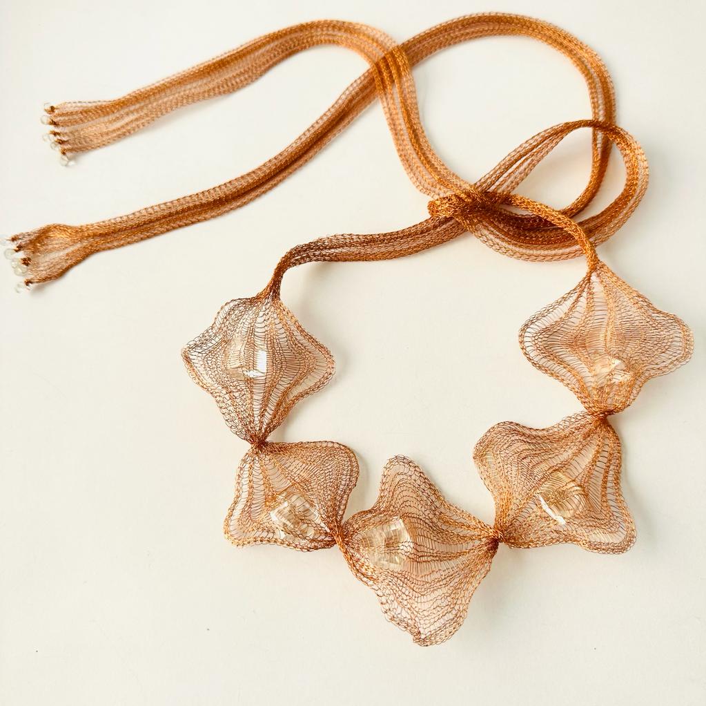 COLLAR LAZO SÓLIDOS PLATÓNICOS