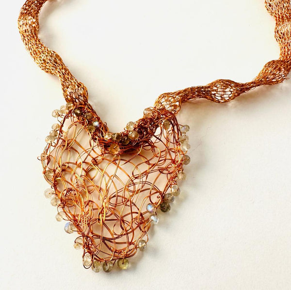 COLLIER NŒUD COEUR EN OR