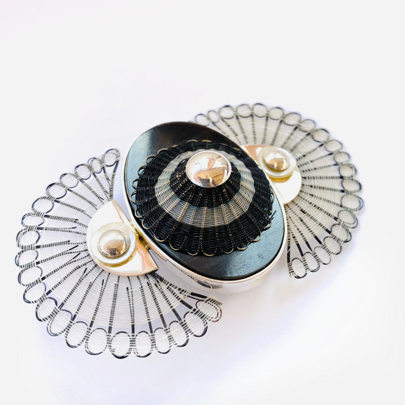 Broche eclipse
