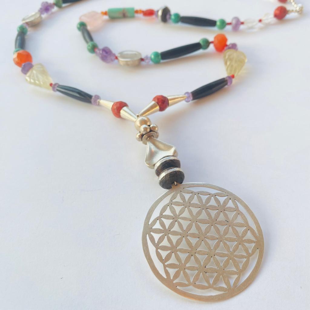 COLLAR FLOR DE LA VIDA SILVER