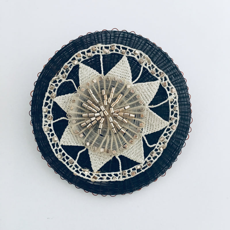 Broche luna llena