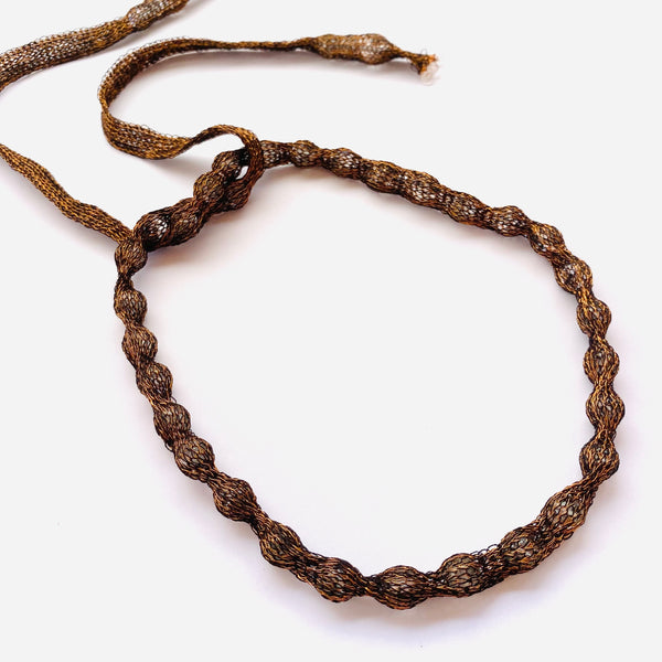 COLLAR LAZO- SEDA BLACK