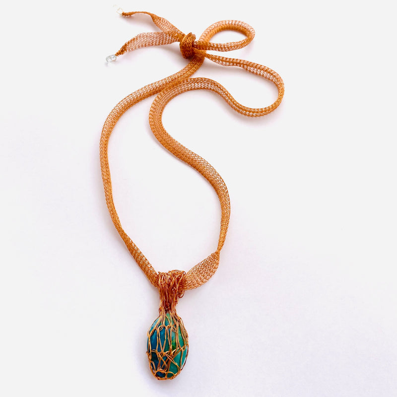 COLLAR LAZO CRISOCOLA