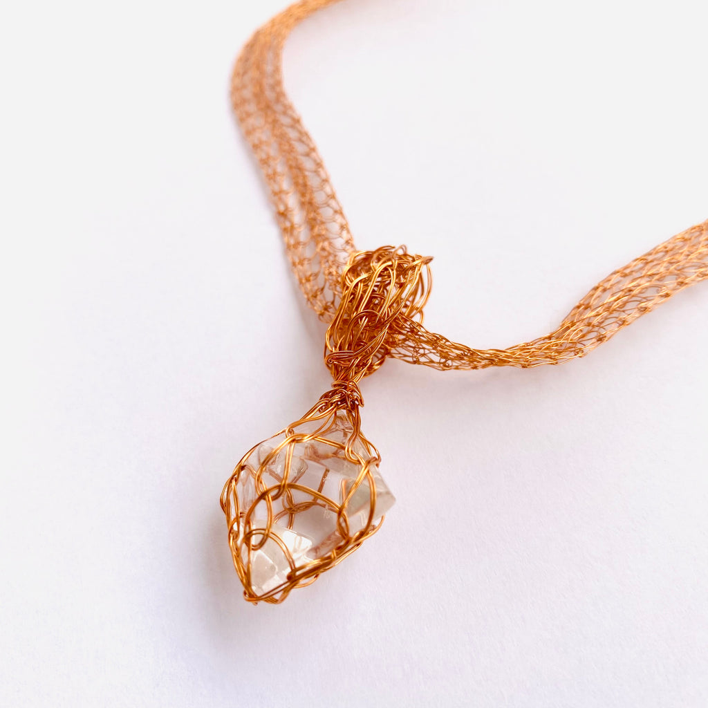 COLLAR LAZO OCTAEDRO
