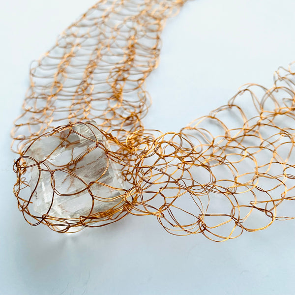 COLLAR CUBO CRISTAL COPPER