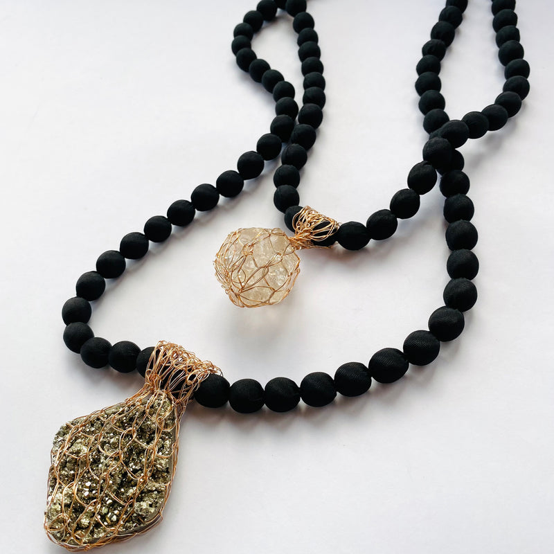 COLLAR  TALISMAN  LUZ